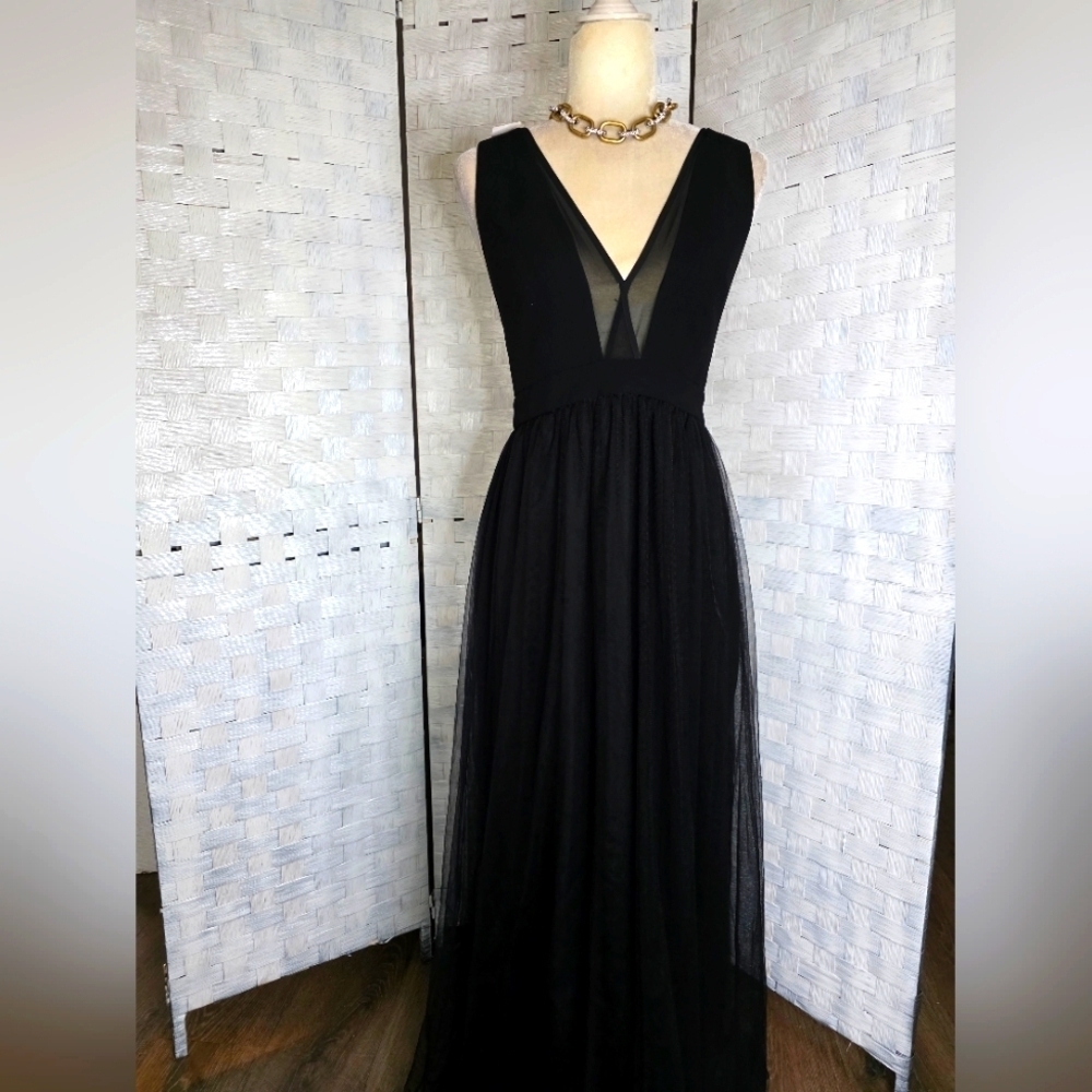 BCBGENERATION GOWN - Picture 3 of 9